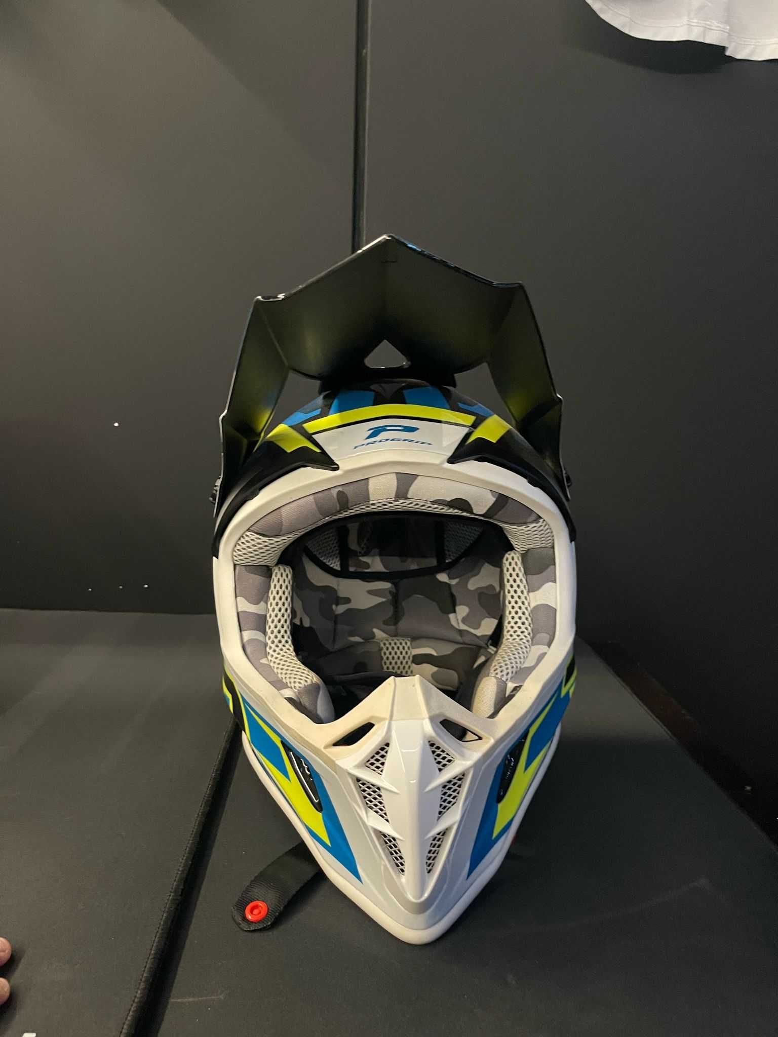 PROGRIP PG3200 DARG Design