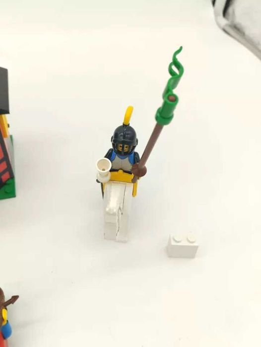 lego 6067 Castle: Guarded Inn,karczma komplet 100%