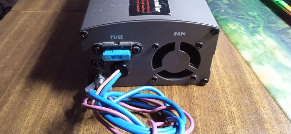 Перетворювач з 12v в 220v  (під ремонт)