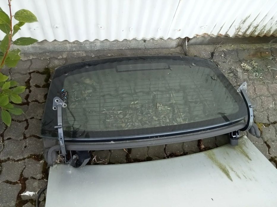 szyba tył klapy skoda superb 2