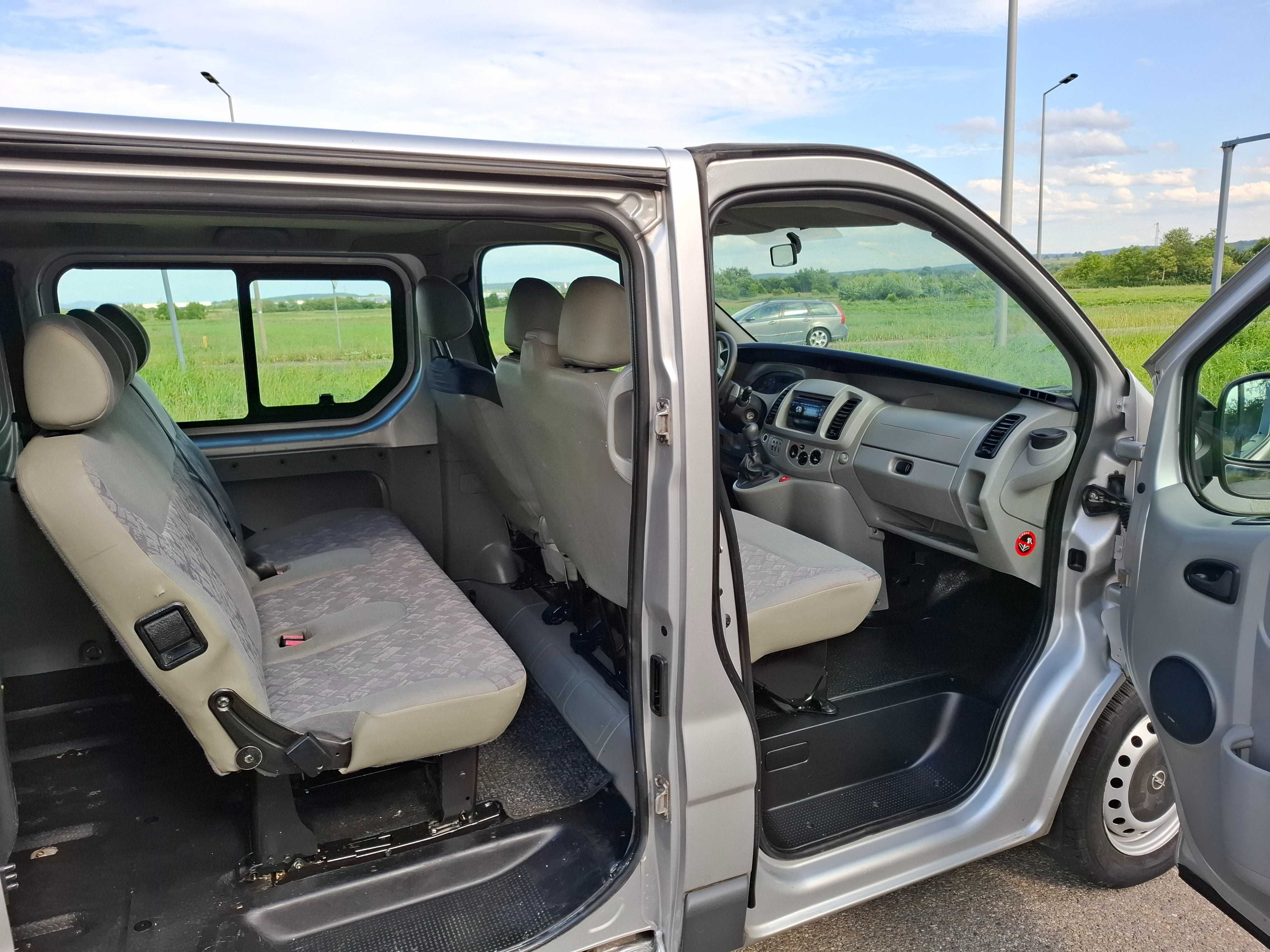 Opel Vivaro LONG 1.9 CDTI 6 Osób 2005r Hak Zadbany!