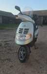 Skuter Piaggio Hexagon