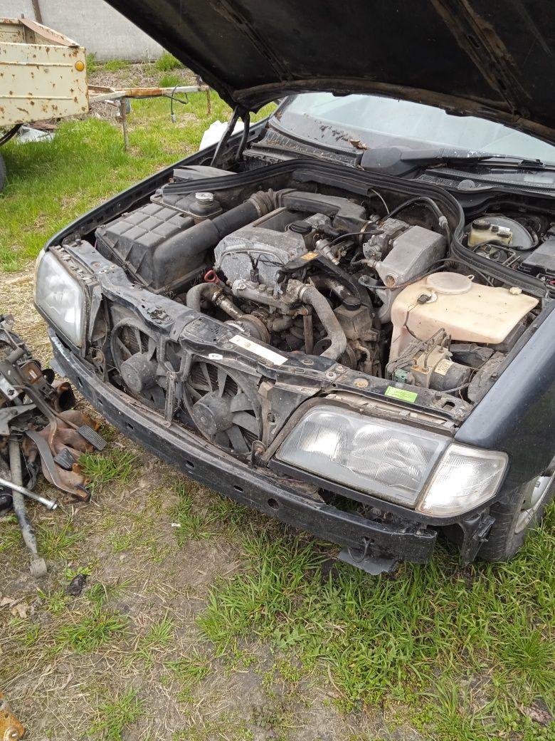 Мерседес с180,c200,c220.w202,w210,W168 разбираю
