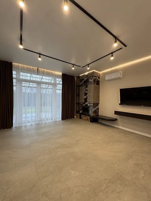 Продаж таунхаусу в районі Садовий