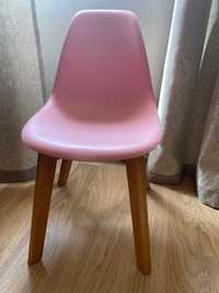Krzesełko dla dziewczynki
