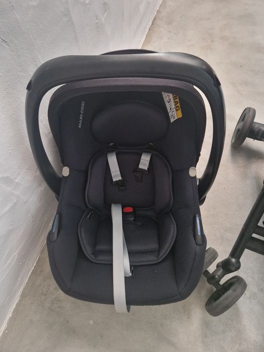 Carrinho bebe maxi cosi lara 2