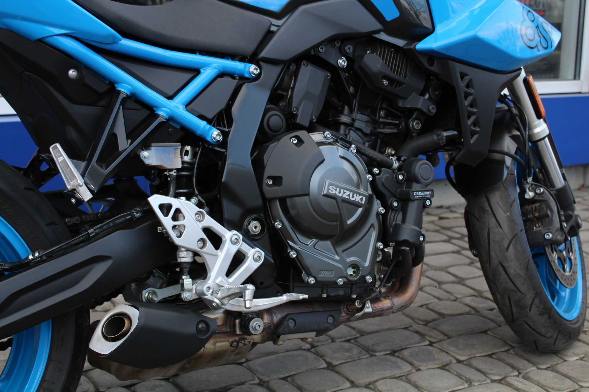 Мотоцикл Suzuki GSX-8S 2023