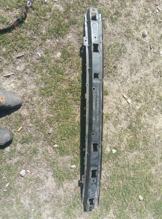 Продам усилитель бампера