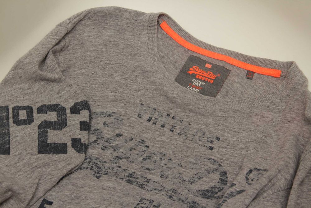 Superdry рр M меланжевый лонгслив