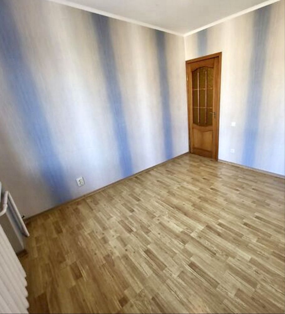 Продам 2 ком квартиру Бульвар Центральный