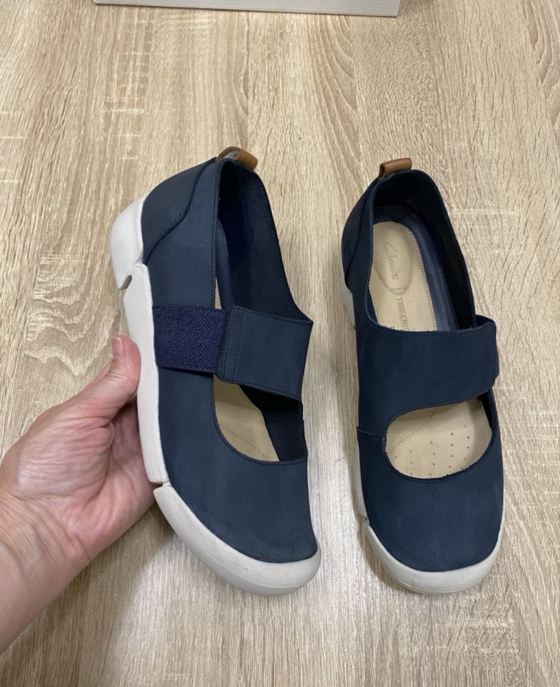 Clarks trigenic 39р. шкіряні (нубук) мокасини балетки туфлі