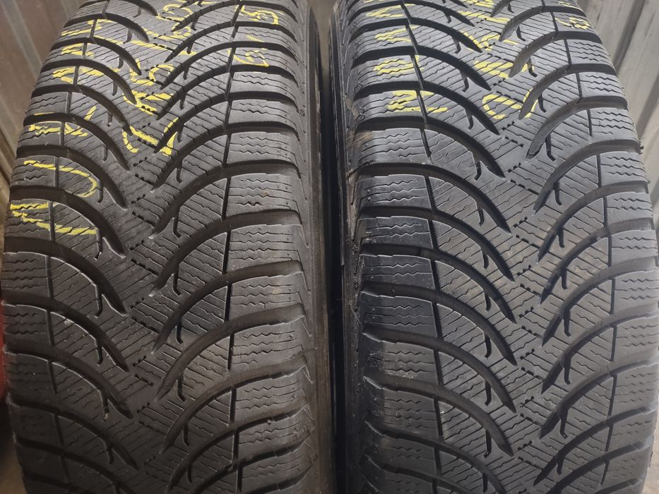 Nr 114 2 szt opony zimowe 215/60/17 Michelin