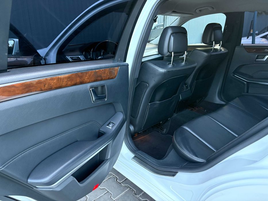 Продам Мерседес-Бенс Е220 CDI