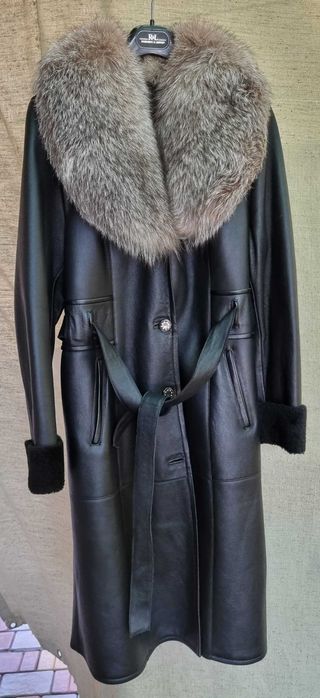 Женская дубленка  зима новая Турция м л с воротник чернобурки под пояс