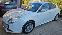 Alfa Romeo Giulietta Alfa Romeo Giulietta, Polski salon