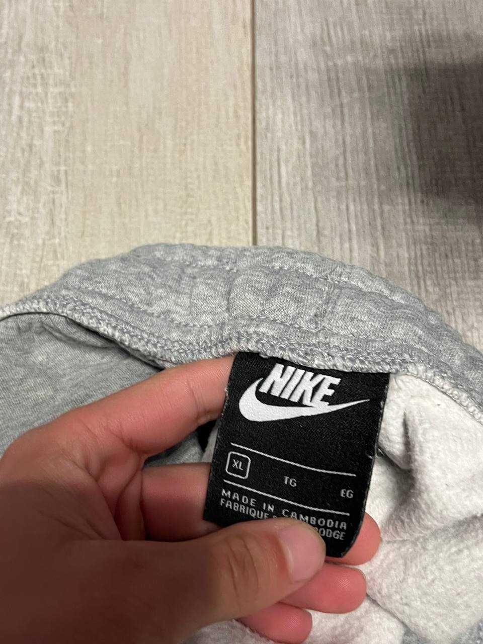 Штани Nike свіжі колекції Nike tech fleece