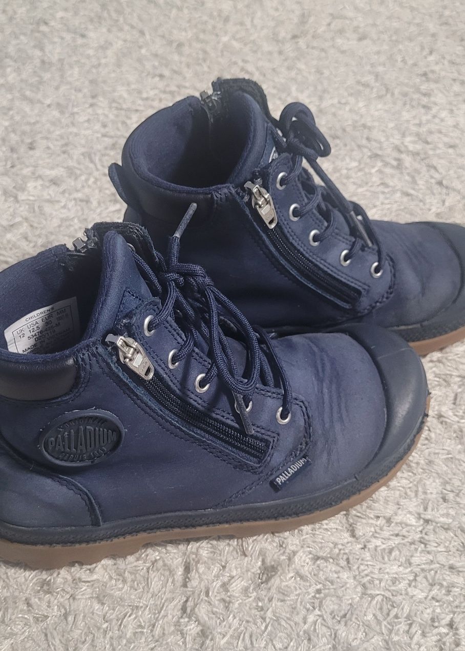 Botas palladium tamanho 30
