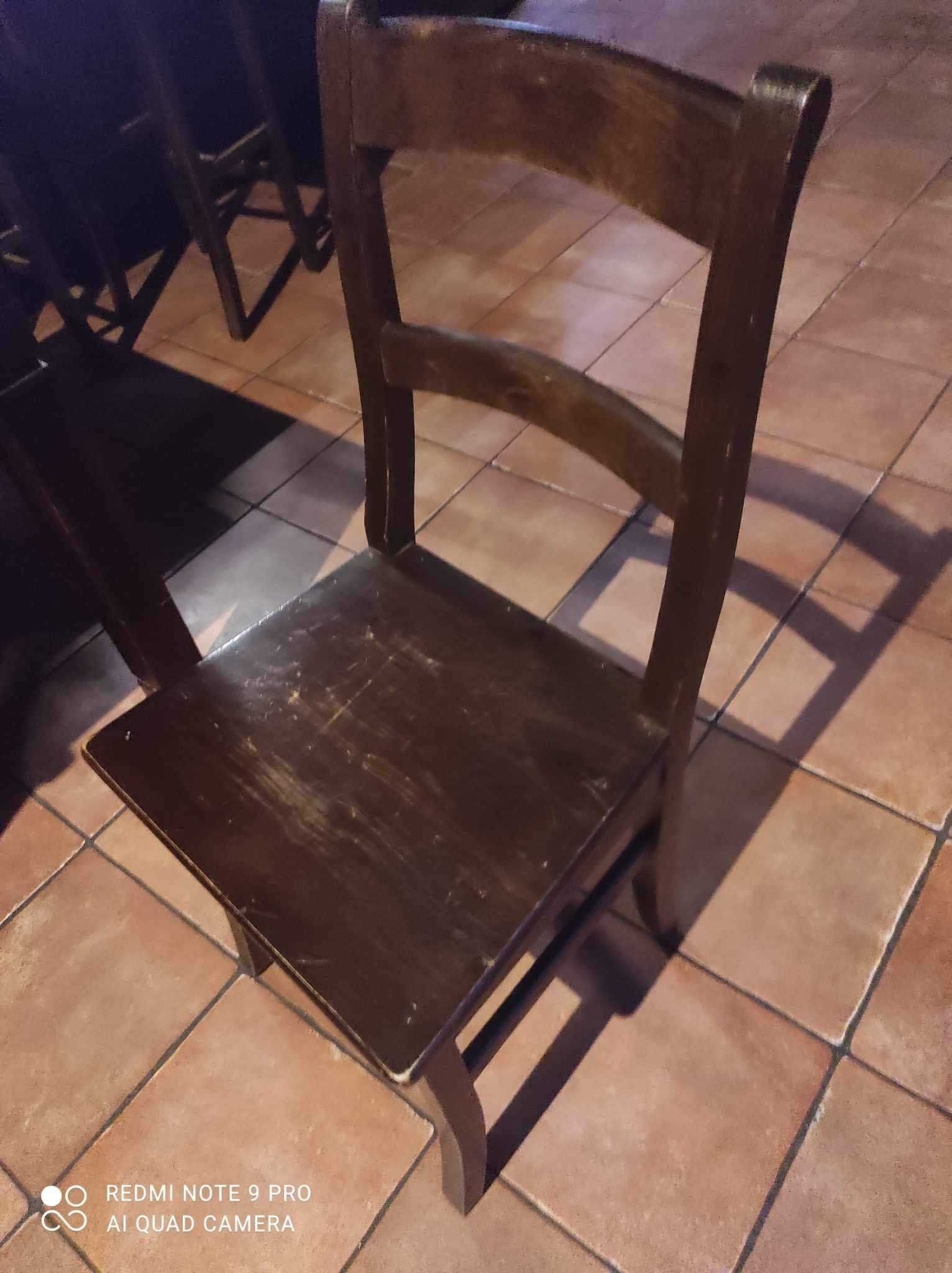 Krzesła sprzedam