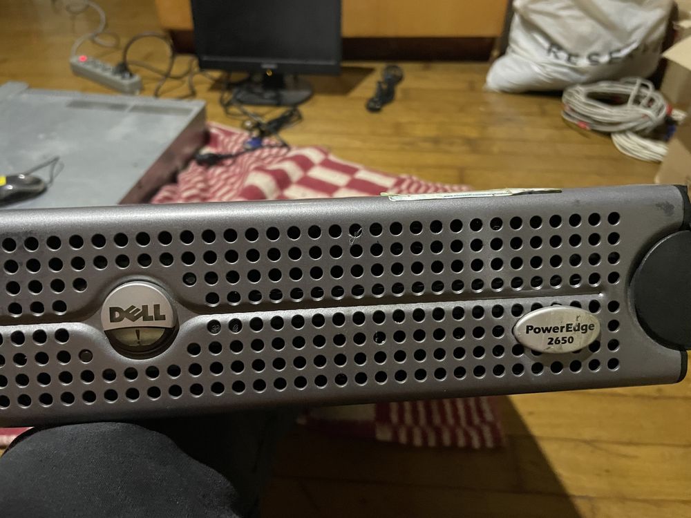 Сервер Dell PowerEdge 2650