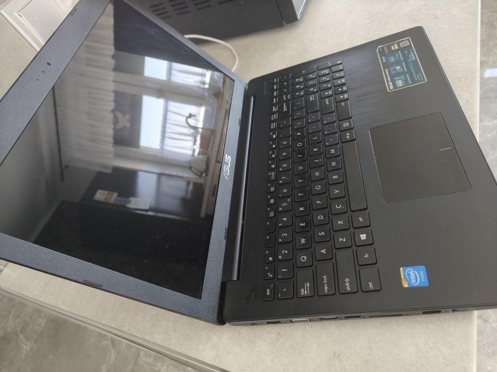 Laptop Asus X553m