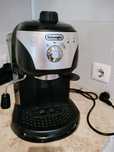 Máquina de Café Delonghi