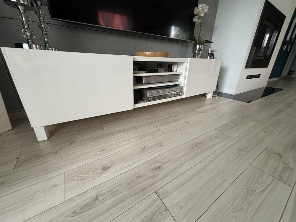 Szafka RTV Ikea Besta biały połysk 180 Okazja