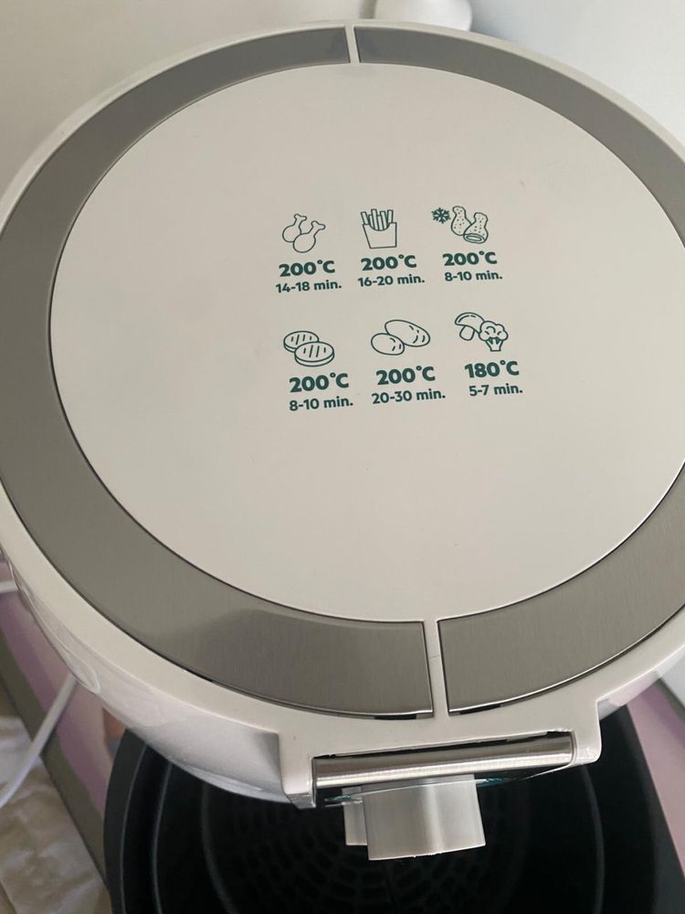 Fritadeira sem óleo KUBO KBAF2173 ( 2.5 L - branco)
