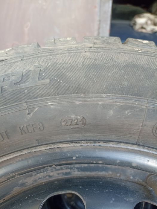 Шини зимові 195/65 R15