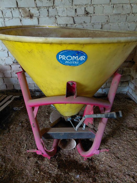 Rozsiewacz do nawozu