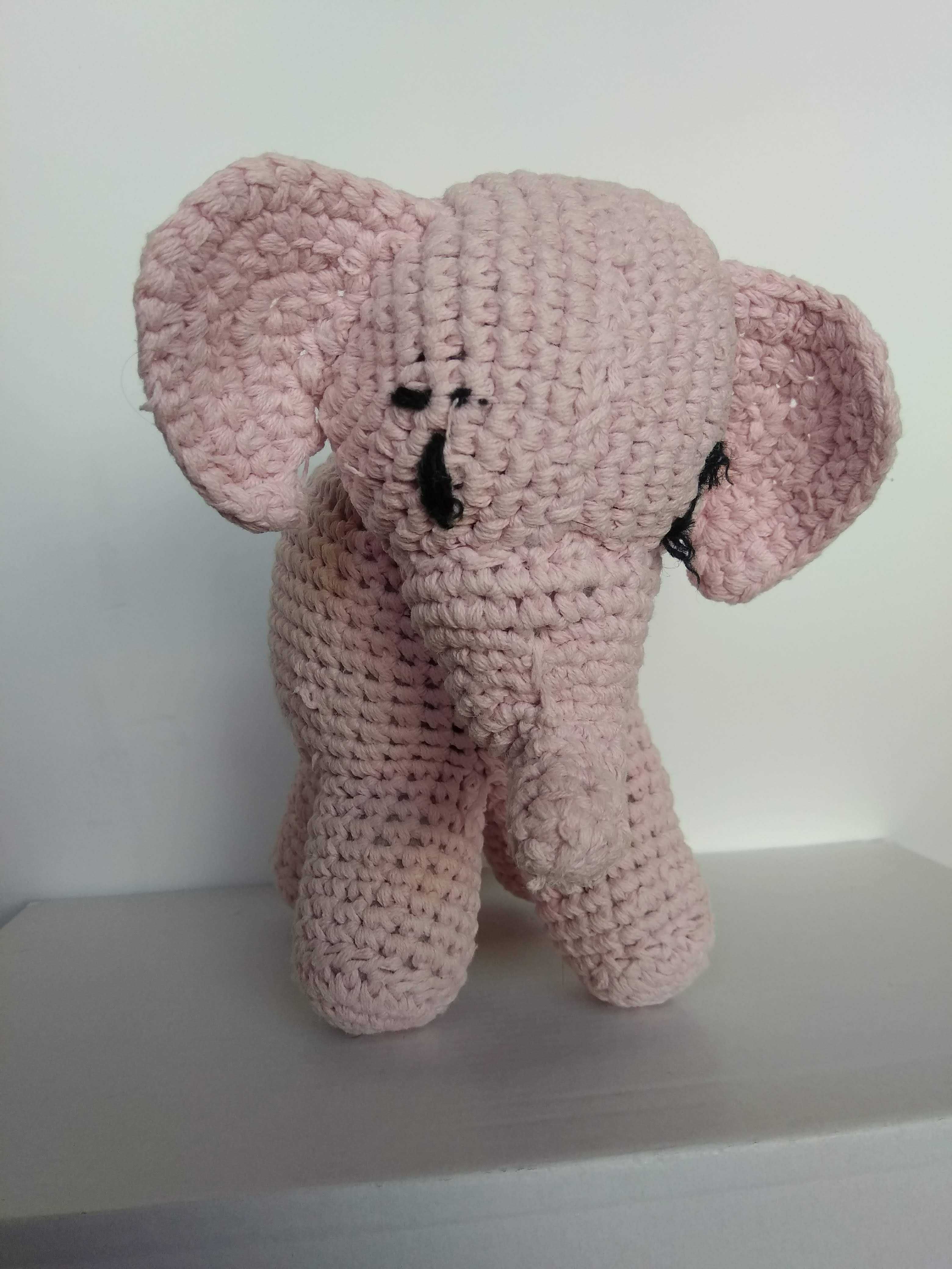 Розовый слоник 19х19 см слон
