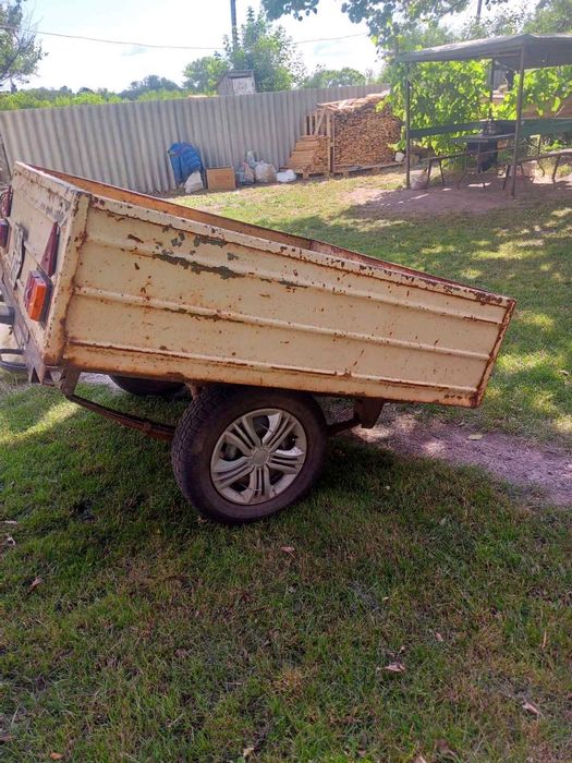 Продам Прицеп на легкових автомобілів