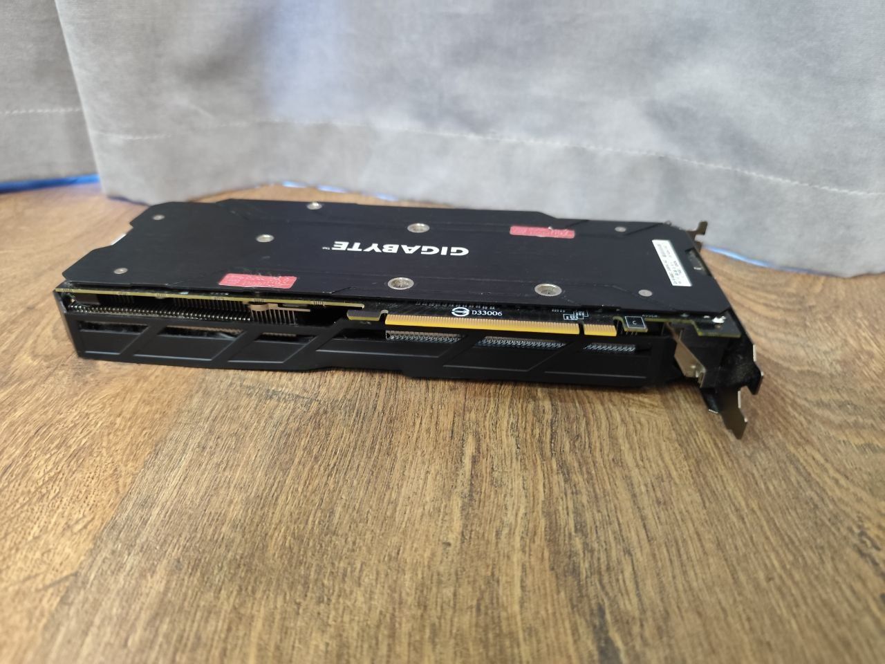 Відеокарта GTX 1060 6gb