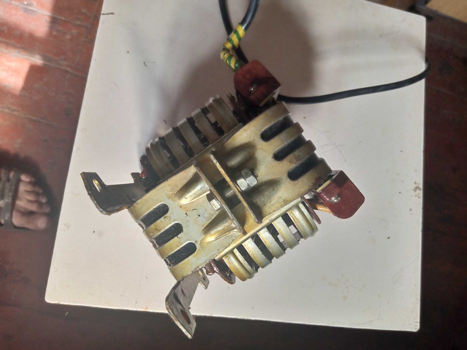 Трансформатор понижающий 0,4 кВа.