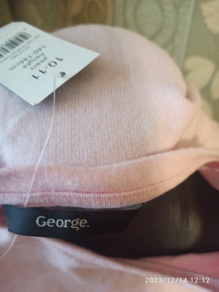 Новый домашний реглан George .140-146см