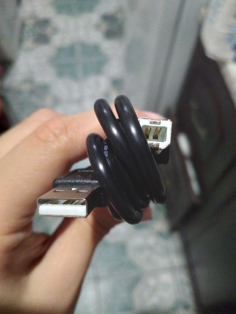 usb cable awm 2725 vw 1 80c 30v 28awg/1p