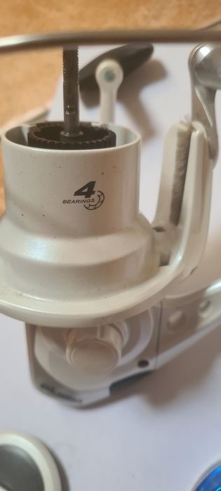 Carreto Okuma branco