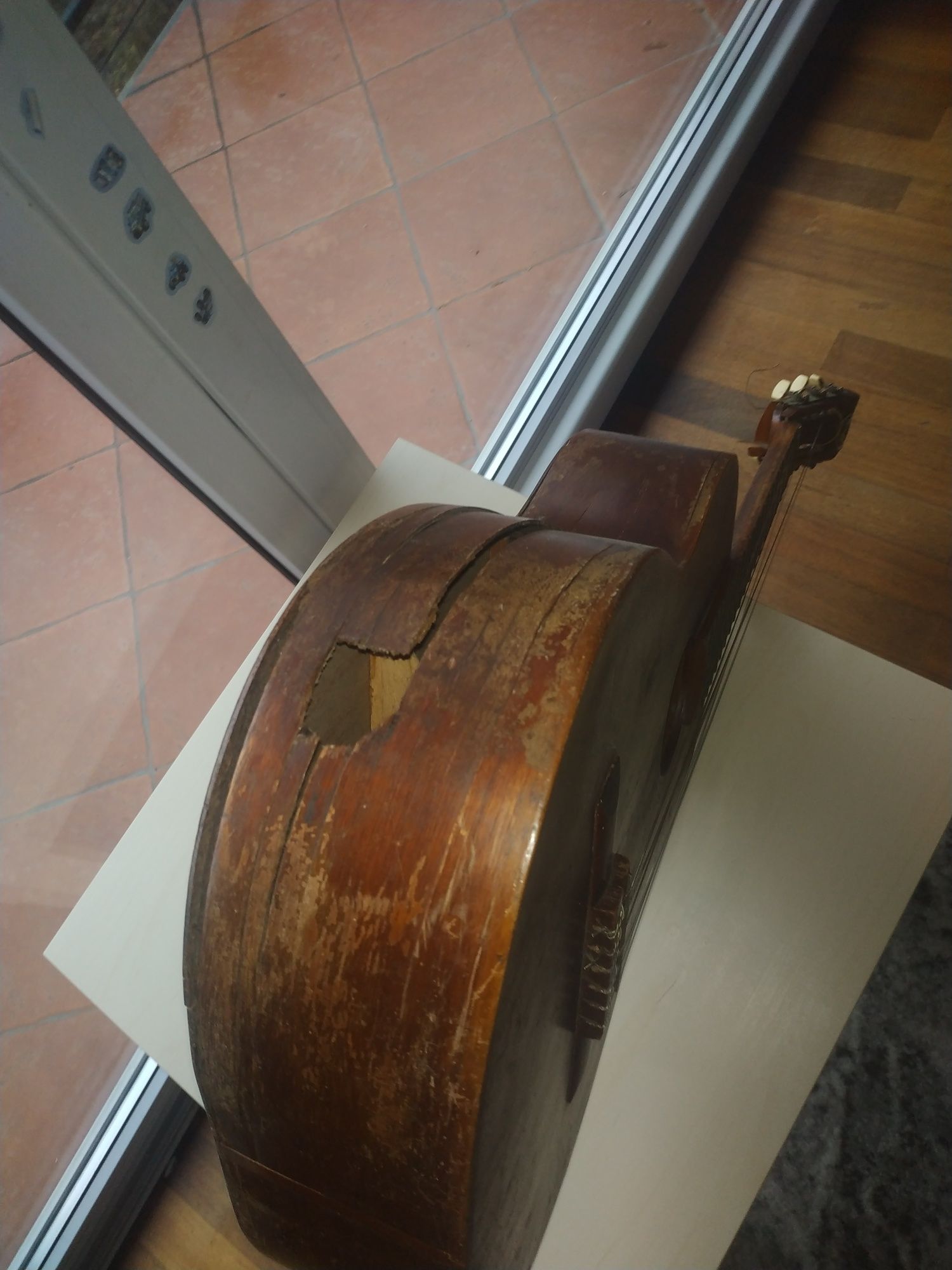 Gitara rok prod 1949 Kuba Hawana