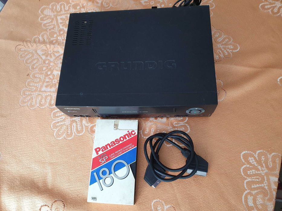 Magnetowid Grundig gv 940 nic 6-głowicowy