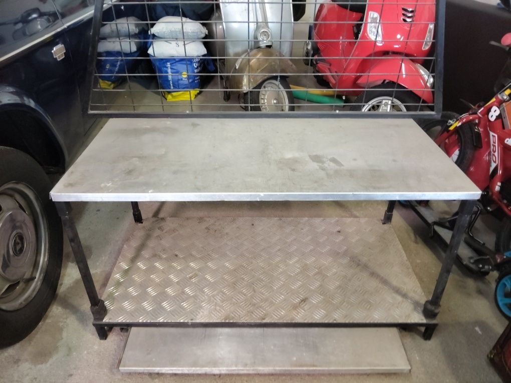 Separador de bagageira. com prateleiras e mesa ,para jeep e PIC up