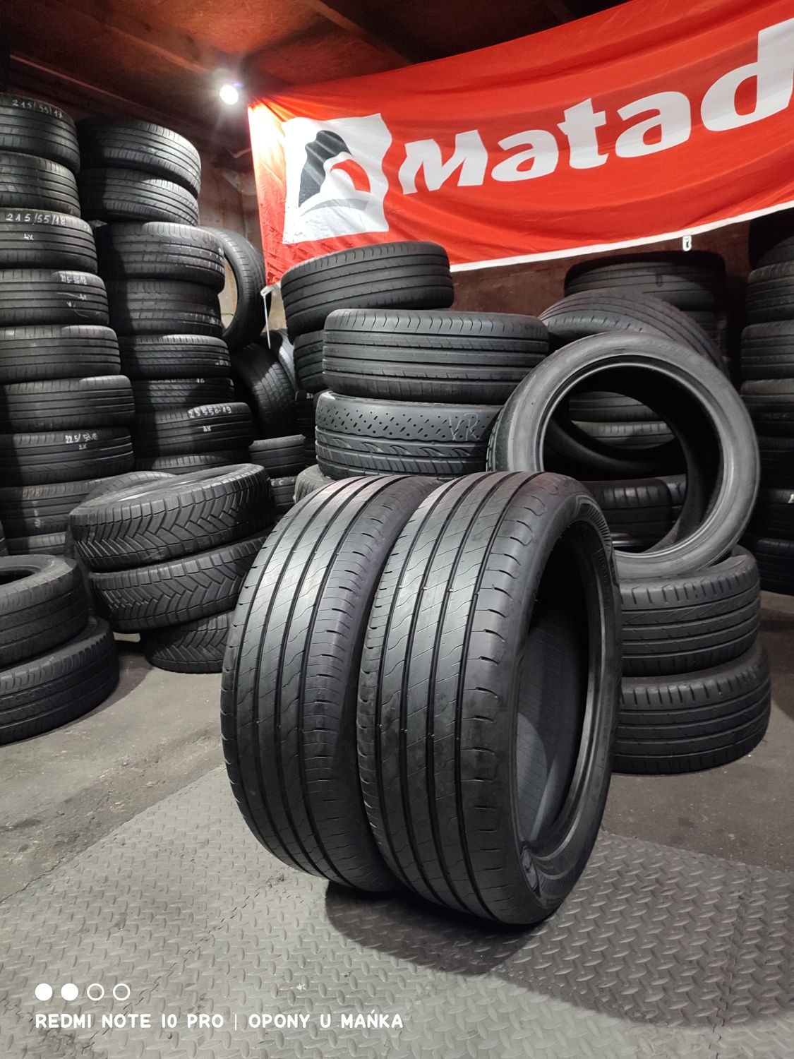 225/55/19 Goodyear Efficient Grip 2