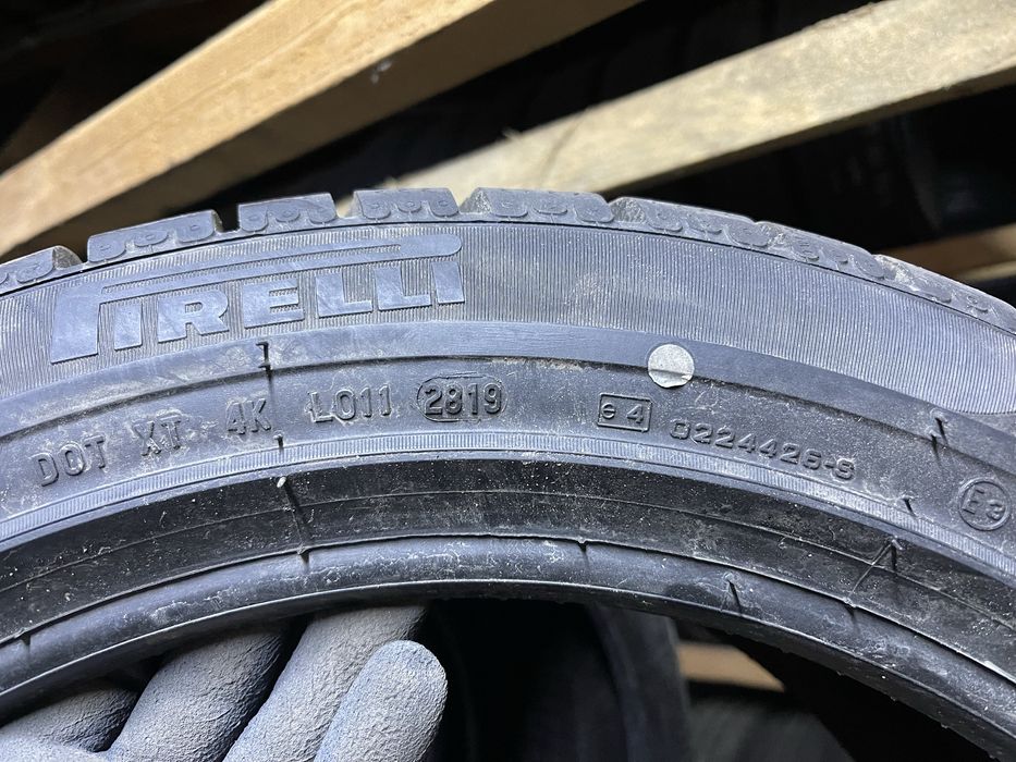 Шини як нові зима 255/45R18 PIRELLI SOTTOZERO 4 або 2шт