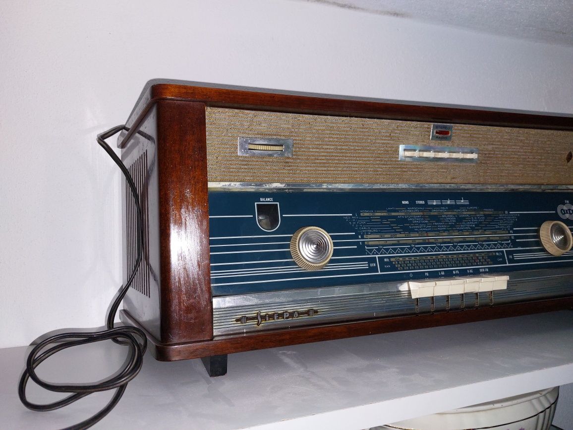 Radio Antigo  Siera