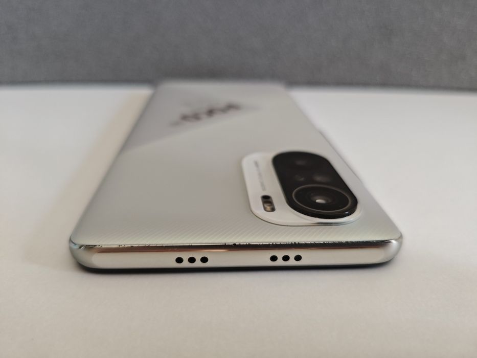 Смартфон Poco F3 8/256 Silver + аксессуары