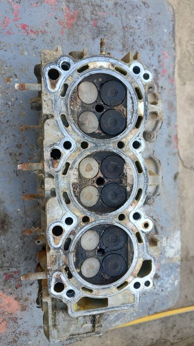 Продам ГБЦ в сборе Ниссан Максима А33 3.0 v6(VQ30DE)