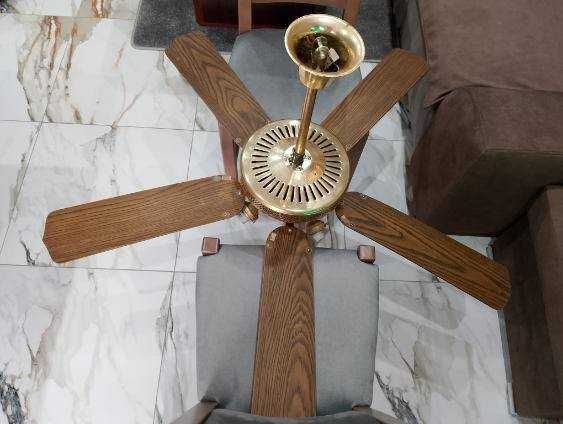 Sprzedam żyrandol z funkcją chłodzenia oraz lampy