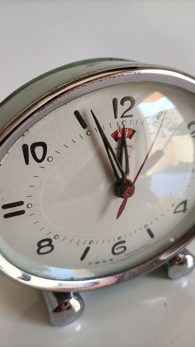 Relógio Despertador Vintage Polaris