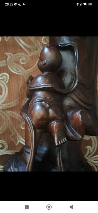 Deusa da fertilidade com o menino