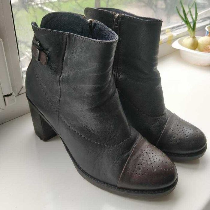 Сапоги кожаные демисезонные на стопу 25 см (италия) о2