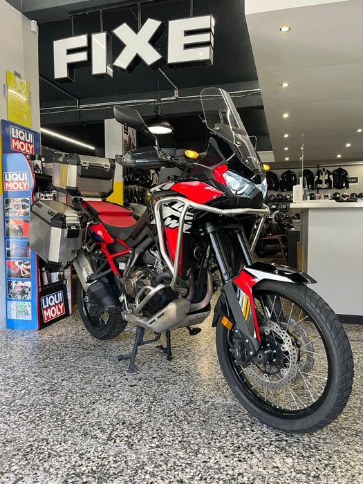 Honda CRF 1100 DCT Africa Twin Irrepreensível, Malas, Crash Bars