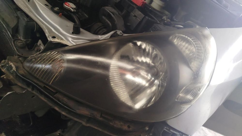 Ótica / farol esquerda HONDA Jazz II (GD_, GE3_, GE2_)